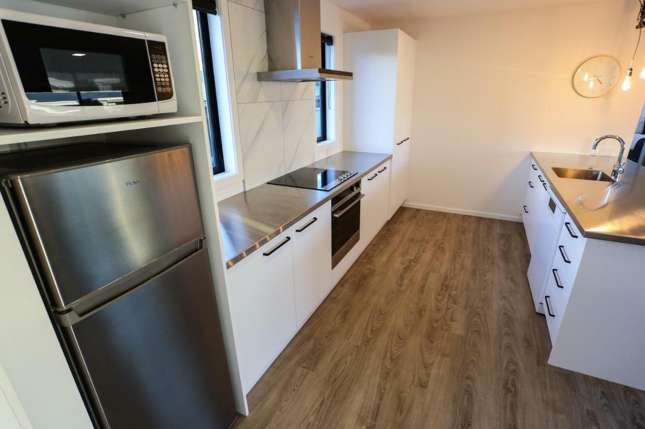 4 - Charming Space, Just A Stone Throw From Central ワナカ エクステリア 写真