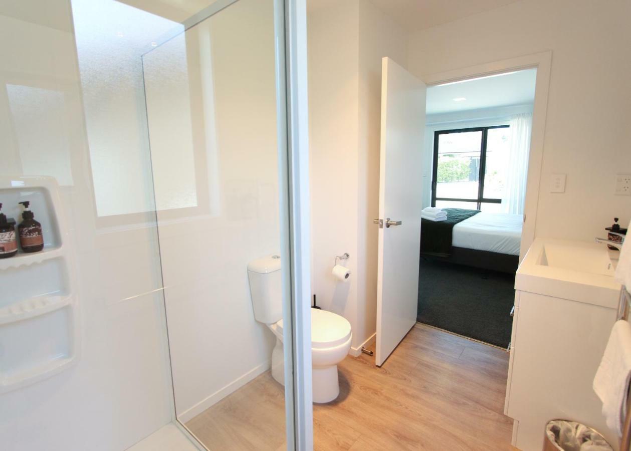 4 - Charming Space, Just A Stone Throw From Central ワナカ エクステリア 写真